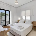 Vila Luxsuites *