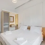 Luxsuites
