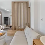 Villa Luxsuites *