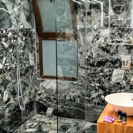 Luxsuites * Ханья (Крит)