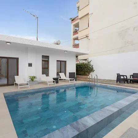 Villa Luxsuites *