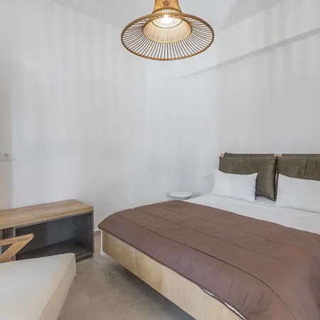 Luxsuites Villa *