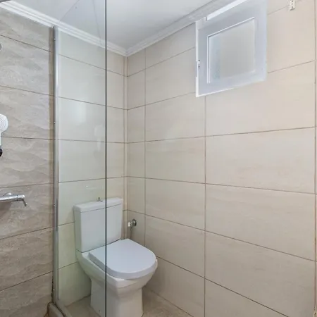 Villa Luxsuites *
