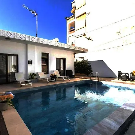 Luxsuites Villa Chania (Crete)