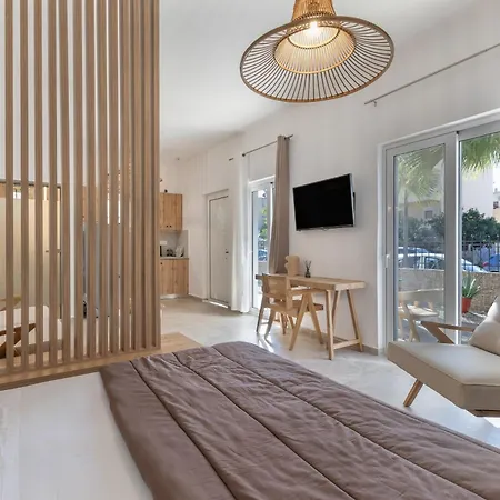 Luxsuites Hriszí Aktí Haniá