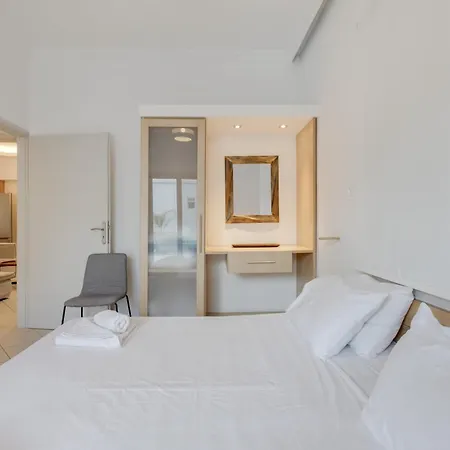 Luxsuites