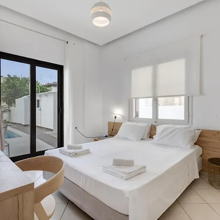 Luxsuites Villa
