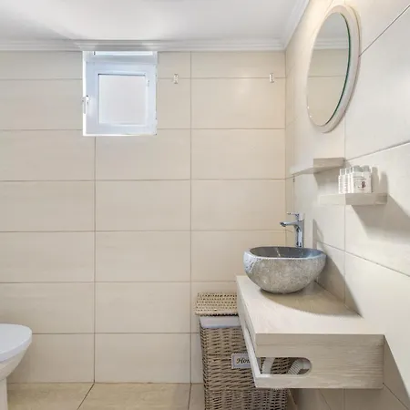 Luxsuites * Chania (Crete)