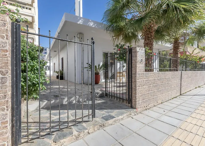 Luxsuites Chania (Crete)